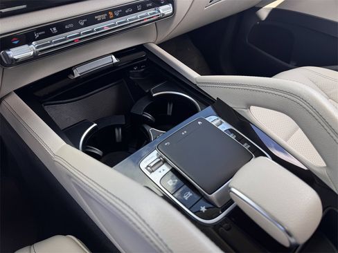 Used 2020 Mercedes-Benz GLE 350 image 19