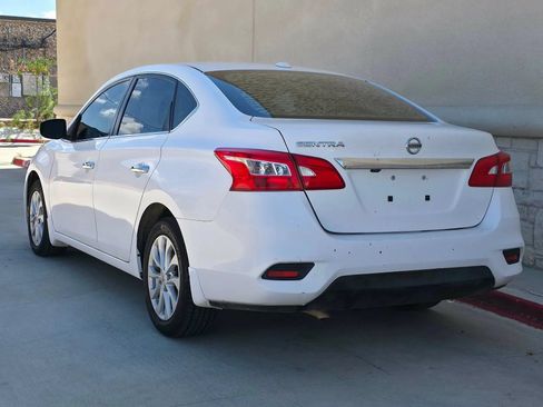 Used 2019 Nissan Sentra SV FWD image 5