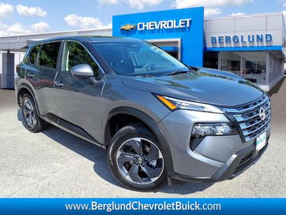 Used 2025 Nissan Rogue SV