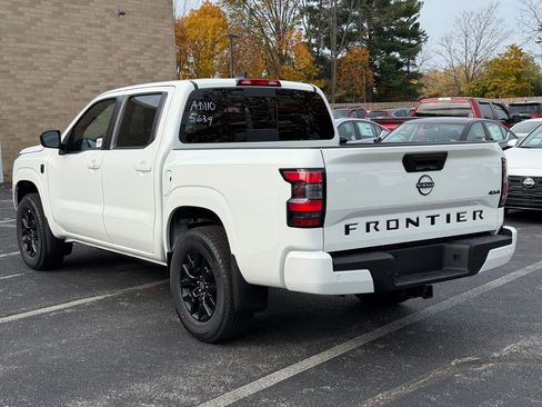 New 2026 Nissan Frontier SV w/ SV Convenience Package image 8