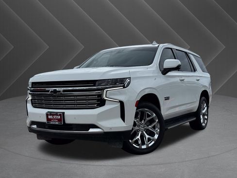 Used 2022 Chevrolet Tahoe LT w/ LT Signature Plus Package AWD/4WD image 2