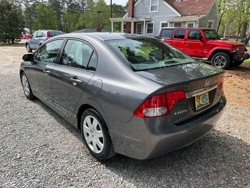 Used 2010 Honda Civic LX image 6