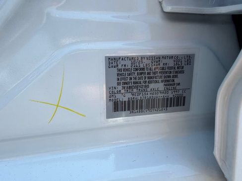 Used 2025 Nissan Sentra SV FWD image 33