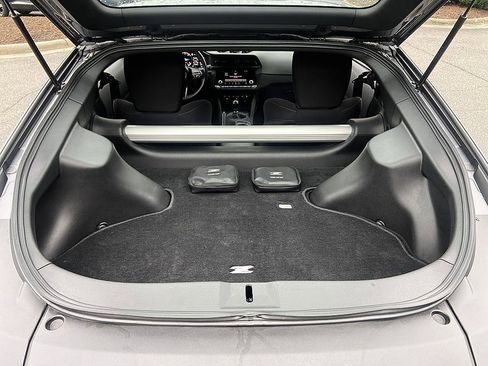 Certified 2024 Nissan Z Performance w/ Floor Mat Package RWD image 16