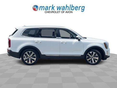 Used 2022 Kia Telluride EX w/ EX Premium Package AWD/4WD image 9