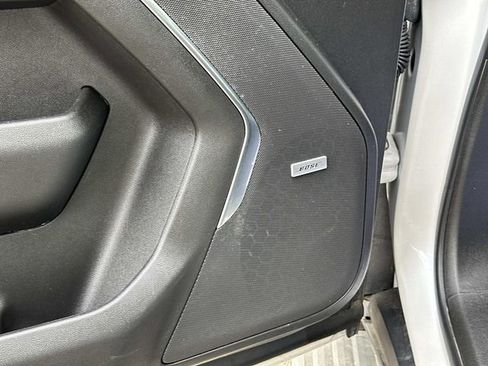 Certified 2022 Chevrolet Suburban Premier AWD/4WD image 18