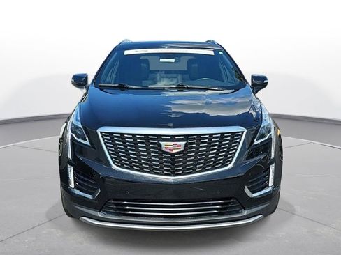 Used 2023 Cadillac XT5 Premium Luxury AWD/4WD image 2