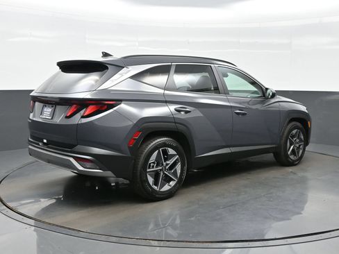Used 2026 Hyundai Tucson SEL FWD image 6