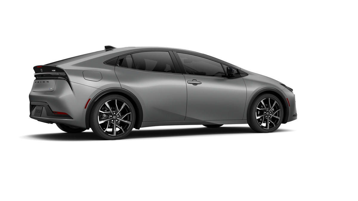 New 2027 Toyota Prius Plug-In Hybrid FWD image 11