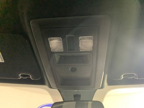 Used 2022 RAM 1500 Warlock AWD/4WD image 26