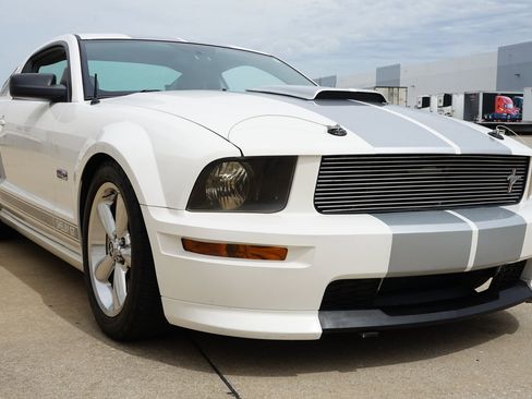 Used 2007 Ford Mustang GT RWD image 21