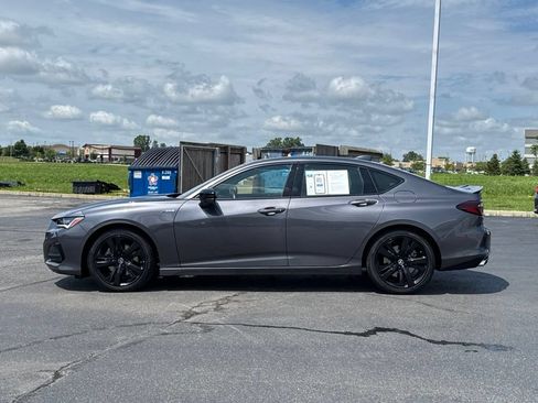 Used 2022 Acura TLX w/ A-SPEC Pkg FWD image 4