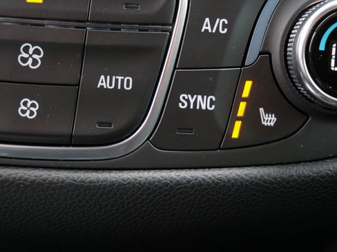 Used 2020 Chevrolet Equinox LT AWD/4WD image 33