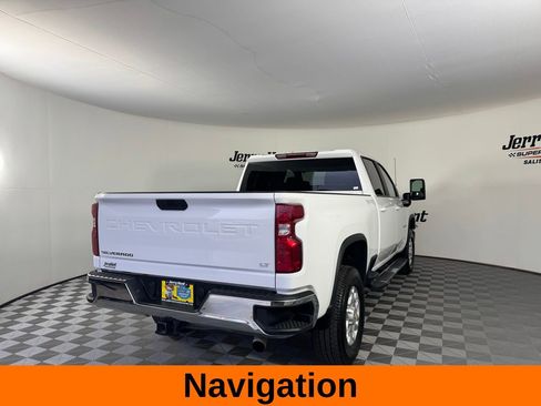 Used 2025 Chevrolet Silverado 2500 LT image 8