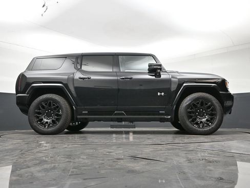 Used 2025 GMC Hummer EV 2X AWD/4WD image 29
