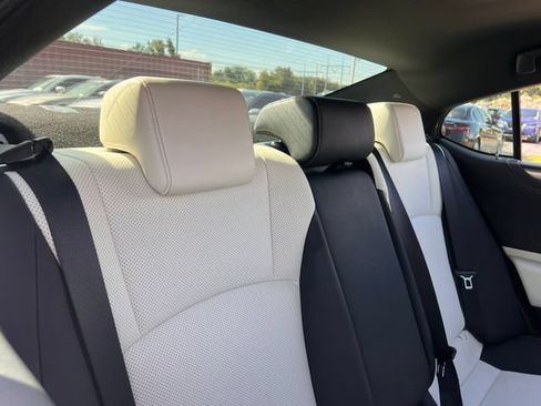 Used 2023 Lexus ES 350 F Sport FWD image 30