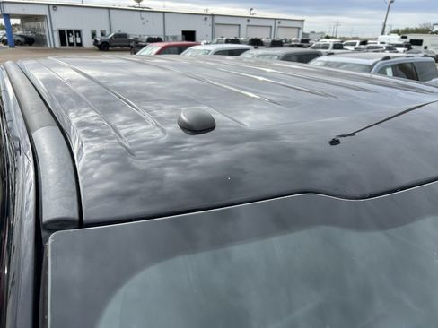 Used 2017 Ford F250 Lariat w/ FX4 Off-Road Package image 7