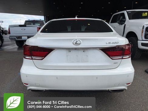 Used 2014 Lexus LS 460 AWD w/ Comfort Package image 11