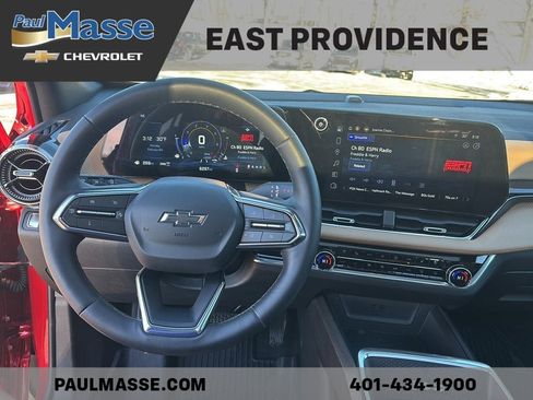 Certified 2025 Chevrolet Equinox ACTIV w/ Safety and Technology Package image 12