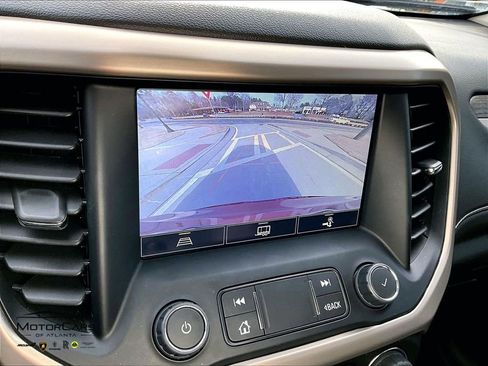 Used 2023 GMC Acadia Denali w/ Trailering Package image 18