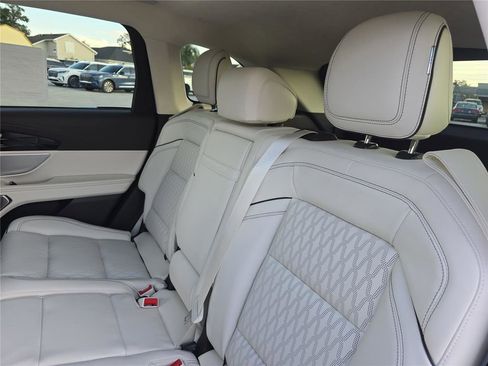 New 2026 Lincoln Nautilus Black Label AWD/4WD image 10