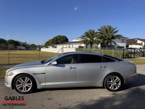 Used 2015 Jaguar XJ L Portfolio image 6