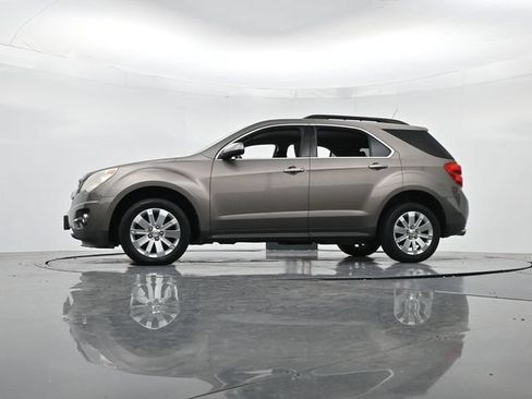 Used 2011 Chevrolet Equinox LT AWD/4WD image 36
