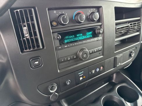 Used 2022 Chevrolet Express 2500 Extended w/ Driver Convenience Package image 13