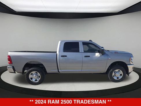 Used 2024 RAM 2500 Tradesman w/ Towing Technology Group AWD/4WD image 7