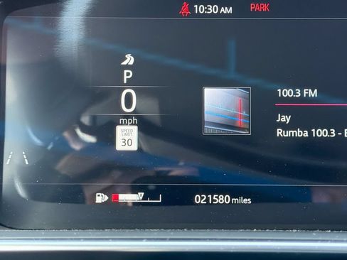 Used 2022 Land Rover Range Rover Sport SVR AWD/4WD image 25