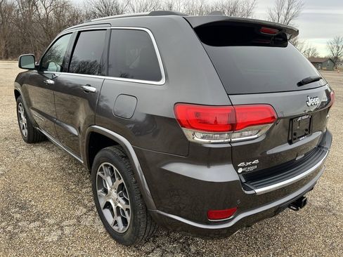 Used 2020 Jeep Grand Cherokee Overland image 3