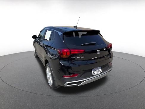 Used 2025 Buick Encore GX Preferred FWD image 11