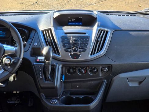 Used 2017 Ford Transit 350 XLT image 39