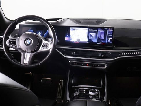 Used 2023 BMW X7 xDrive40i w/ Executive Package AWD/4WD image 51