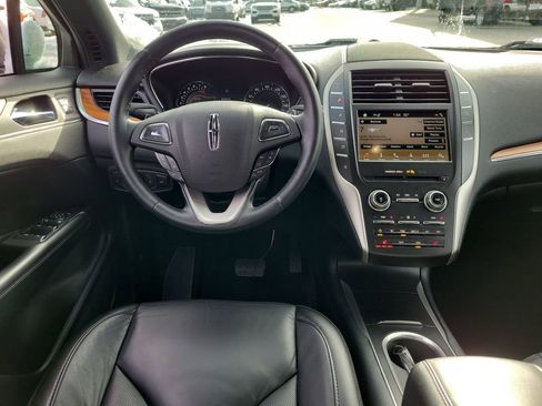 Used 2019 Lincoln MKC Select w/ Select Plus Package image 12