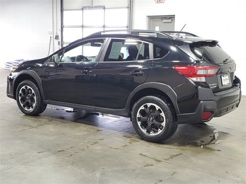 Used 2023 Subaru Crosstrek 2.0i image 6
