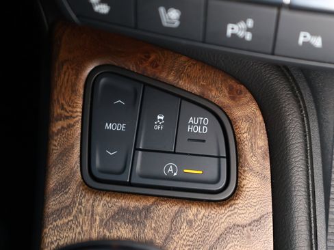 Used 2025 Cadillac CT5 Premium Luxury image 22