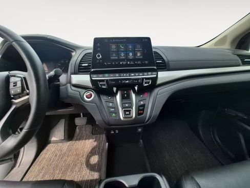 Certified 2025 Honda Odyssey EX-L image 11