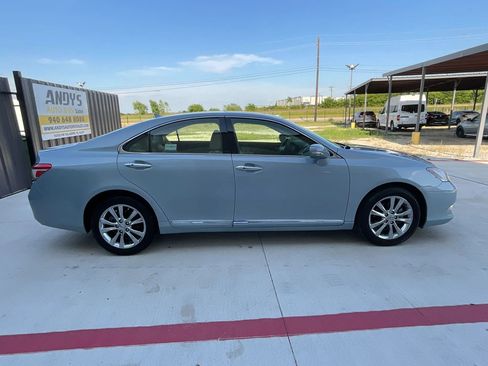 Used 2011 Lexus ES 350 FWD image 11