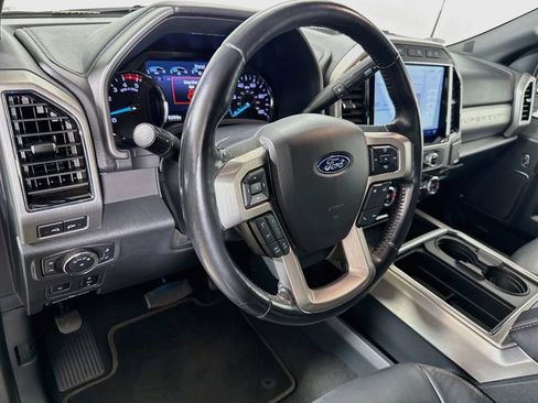 Used 2022 Ford F250 Platinum w/ FX4 Off-Road Package AWD/4WD image 10