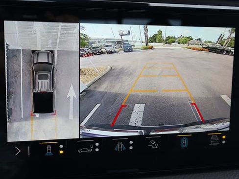 Used 2023 GMC Sierra 1500 Denali RWD image 30