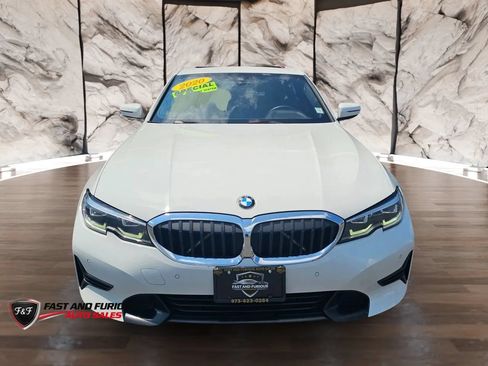 Used 2020 BMW 330i xDrive Sedan w/ Convenience Package AWD/4WD image 3