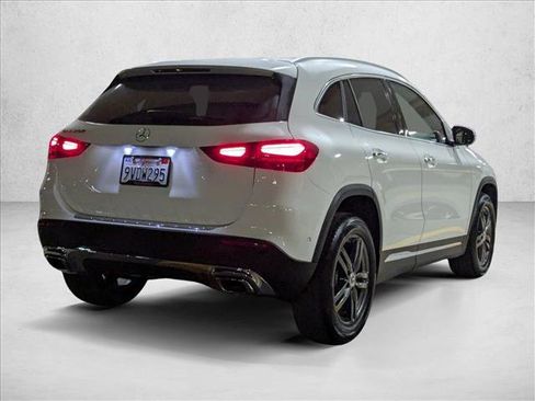 Certified 2025 Mercedes-Benz GLA 250 image 5