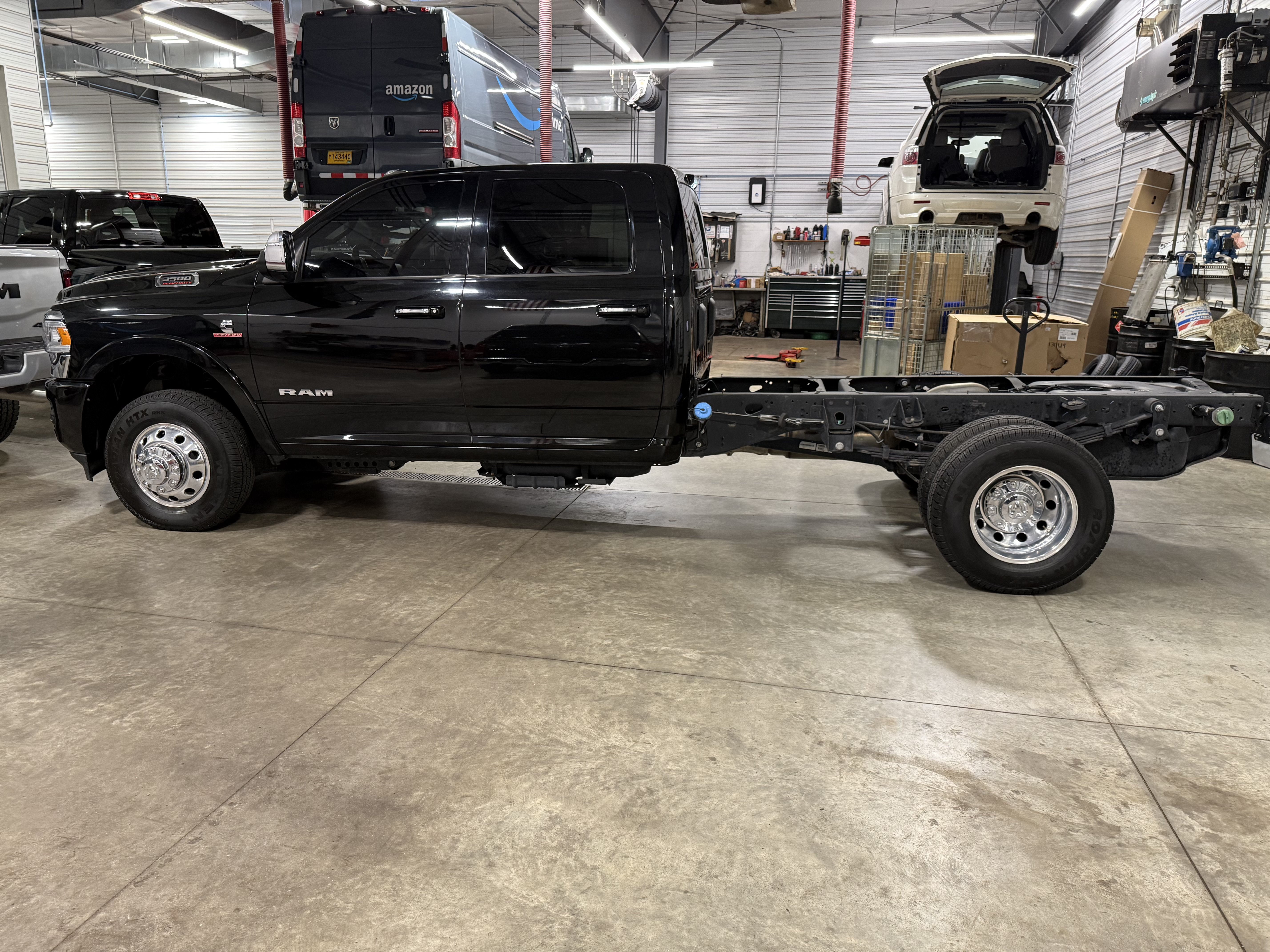 Used 2022 RAM 3500 Laramie AWD/4WD image 27