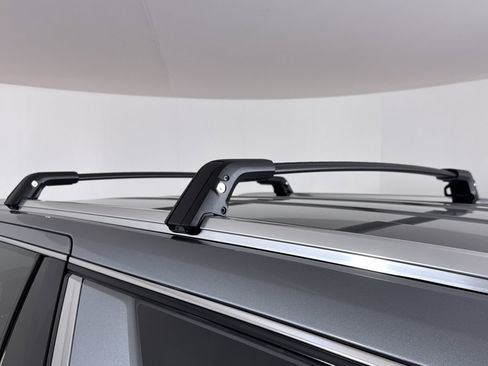 Used 2025 GMC Yukon Elevation w/ LPO, Get Active Package image 27