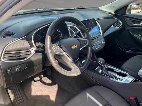 Used 2022 Chevrolet Malibu LT image 15