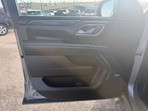 Used 2022 Chevrolet Tahoe Z71 image 9