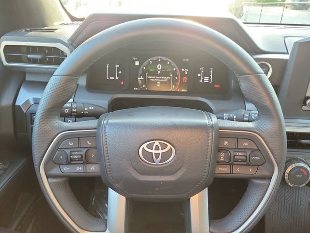 Used 2026 Toyota 4Runner SR5 RWD image 14