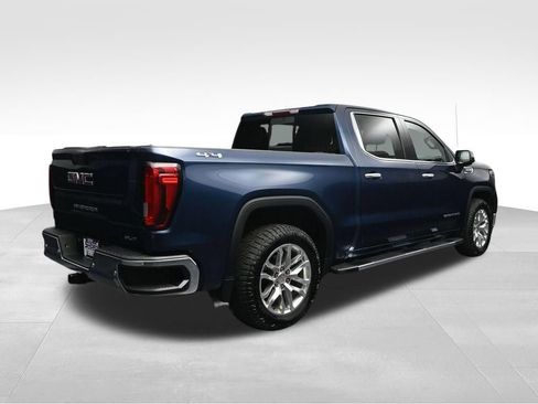 Used 2019 GMC Sierra 1500 SLT w/ SLT Premium Plus Package AWD/4WD image 5