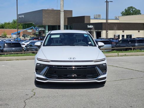 New 2026 Hyundai Sonata Blue FWD image 2